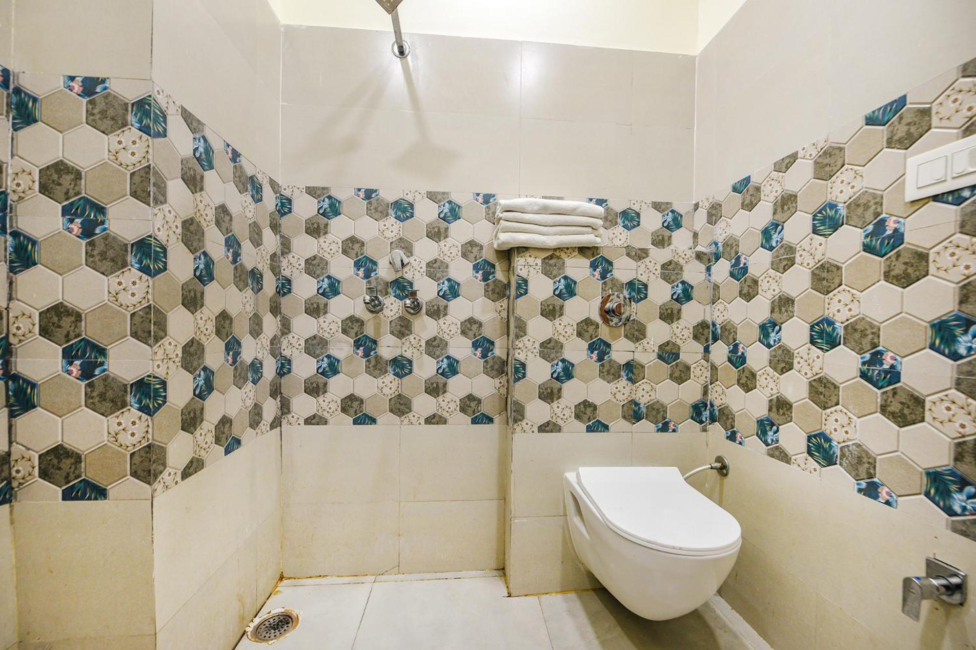 Fabhotel Dm Residency Amritsar Exterior photo