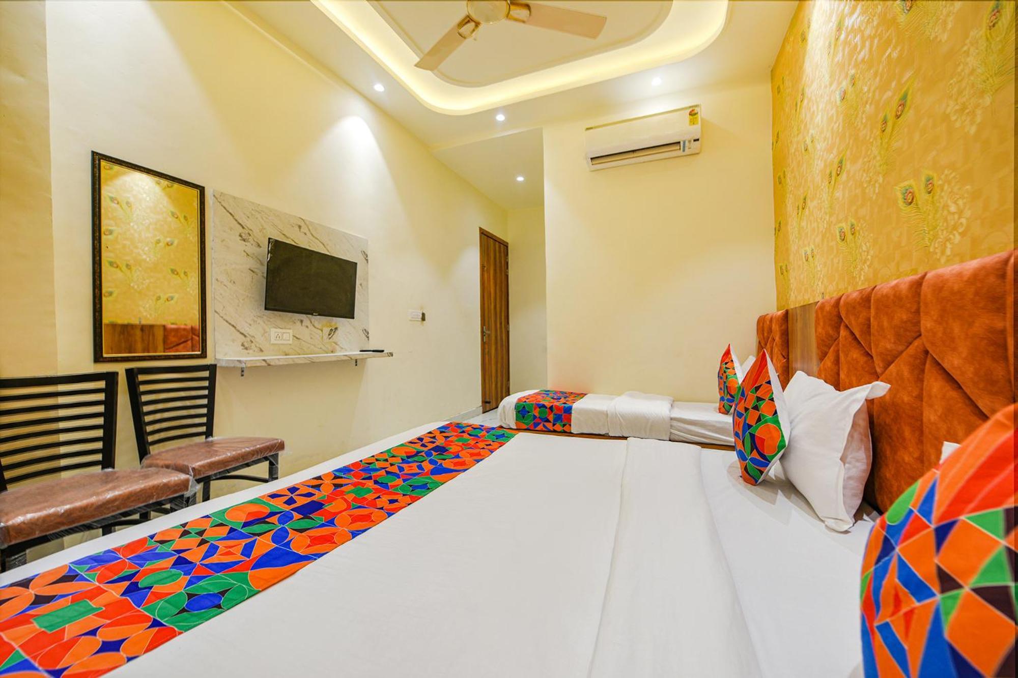 Fabhotel Dm Residency Amritsar Exterior photo